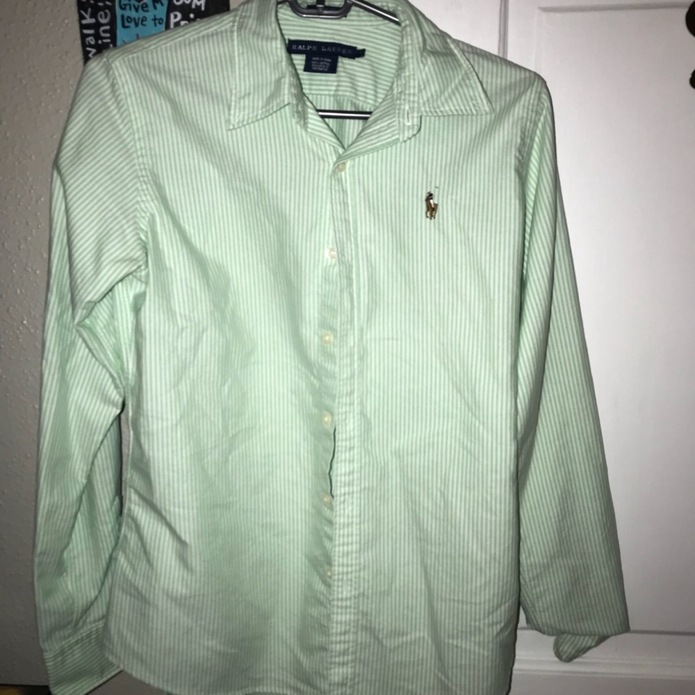 Ralph Lauren women’s slim fit polo button down sz6